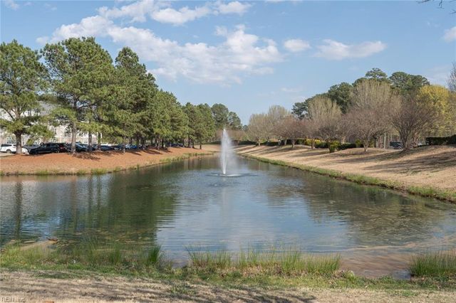 4332 Hillingdon Bnd Apt 104, Chesapeake, VA 23321