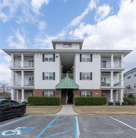 4332 Hillingdon Bnd Apt 104, Chesapeake, VA 23321