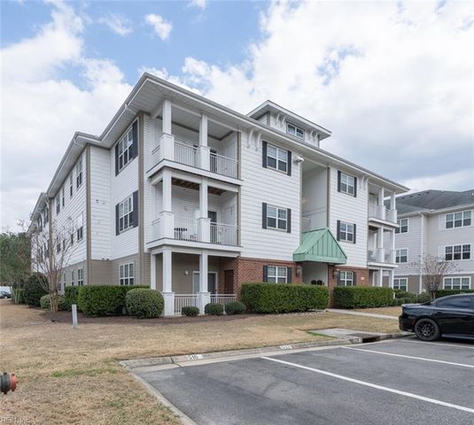 4332 Hillingdon Bnd Apt 104, Chesapeake, VA 23321