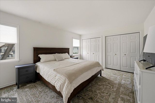 168 5TH ST, Nazareth, PA 18064