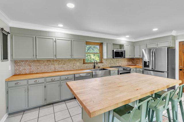 3025 Trewhitt Road SE, Cleveland, TN 37323