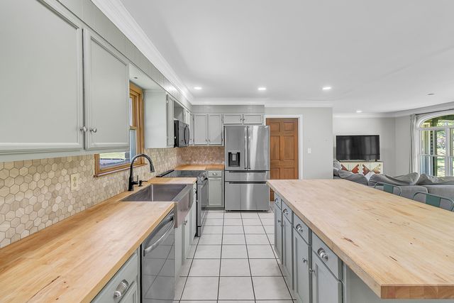 3025 Trewhitt Road SE, Cleveland, TN 37323