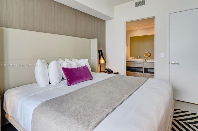 4010 S Ocean Dr R2106, Hollywood, FL 33019