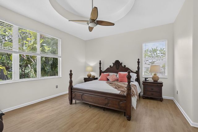 9489 Worswick Court, Wellington, FL 33414