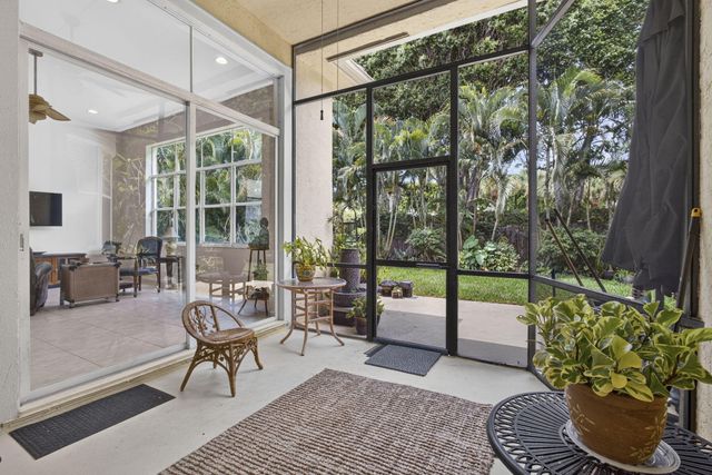 9489 Worswick Court, Wellington, FL 33414
