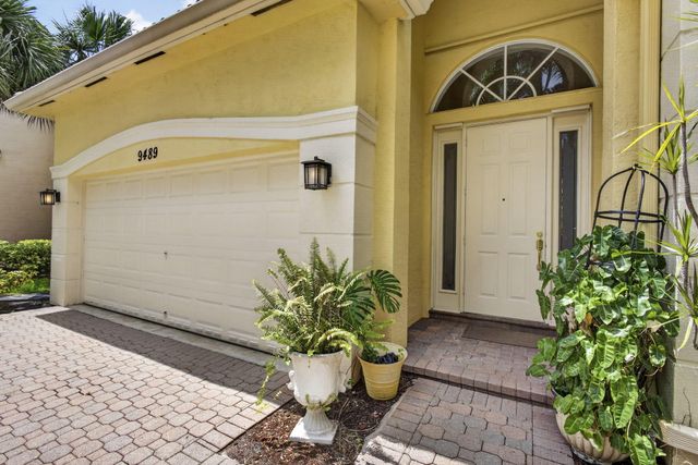 9489 Worswick Court, Wellington, FL 33414