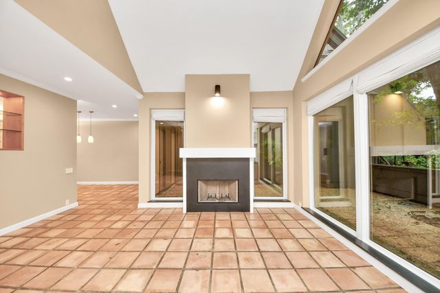 153 Litchfield Lane, Houston, TX 77024