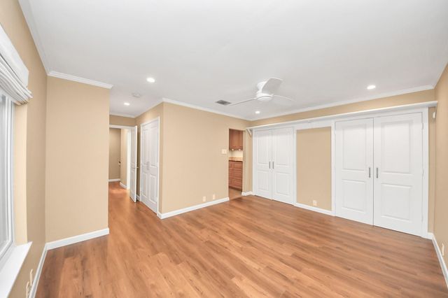 153 Litchfield Lane, Houston, TX 77024
