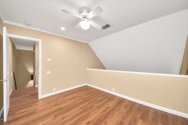 153 Litchfield Lane, Houston, TX 77024