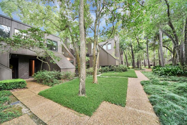 153 Litchfield Lane, Houston, TX 77024