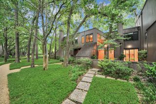153 Litchfield Lane, Houston, TX 77024