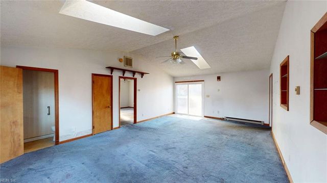 1813 Canterbury RD, Hampton, VA 23666