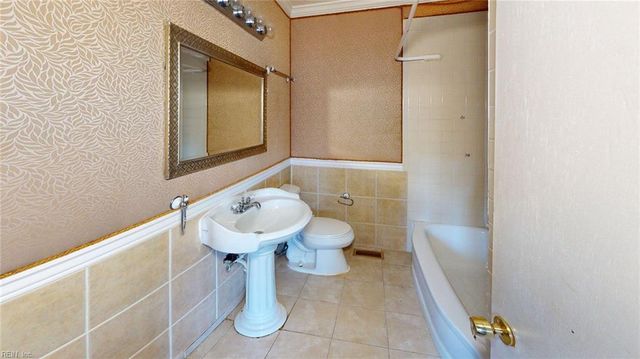 1813 Canterbury RD, Hampton, VA 23666