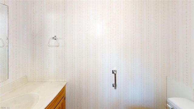 1813 Canterbury RD, Hampton, VA 23666