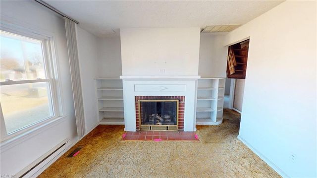 1813 Canterbury RD, Hampton, VA 23666