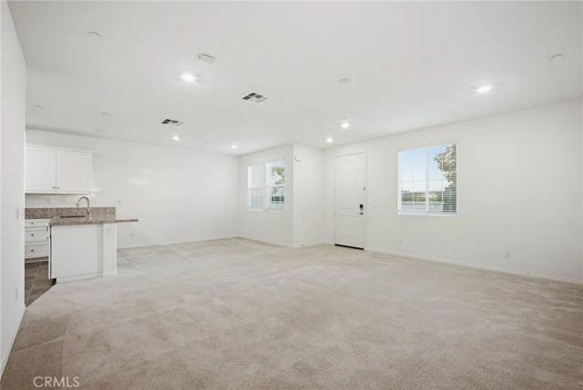 7036 Turin Pl, Eastvale, CA 92880