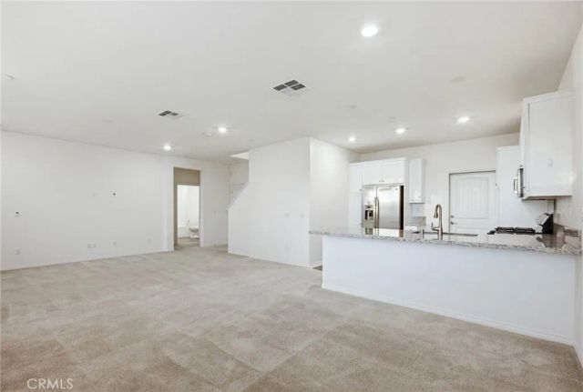 7036 Turin Pl, Eastvale, CA 92880