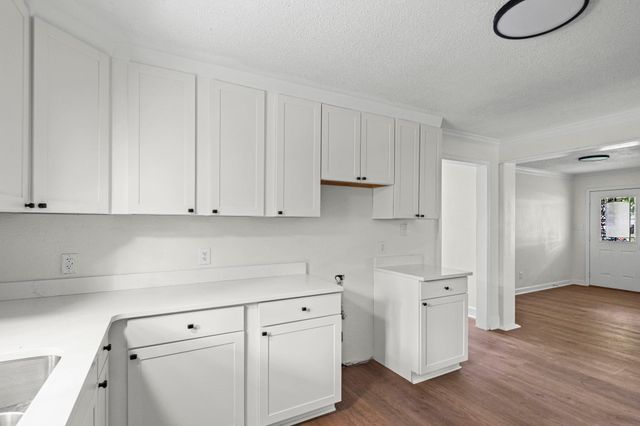 4585 HELENE RD, Memphis, TN 38117