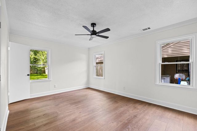 4585 HELENE RD, Memphis, TN 38117