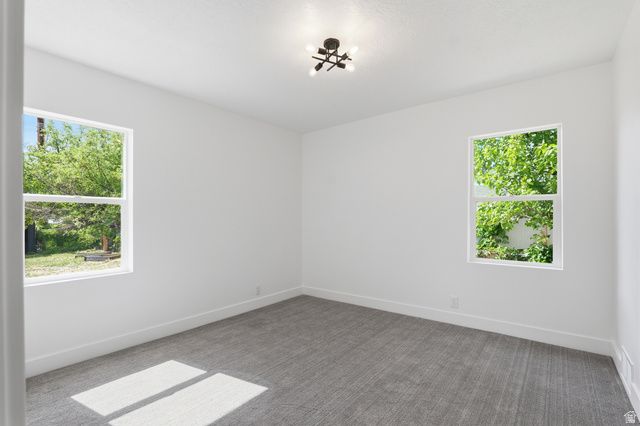995 N 200 W, Pleasant Grove, UT 84062