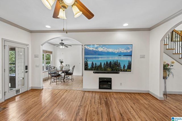 1097 LONG LEAF LAKE DRIVE, Helena, AL 35022