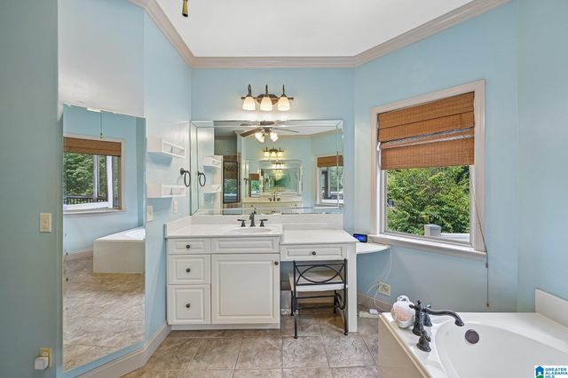 1097 LONG LEAF LAKE DRIVE, Helena, AL 35022