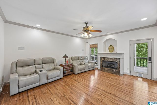 1097 LONG LEAF LAKE DRIVE, Helena, AL 35022