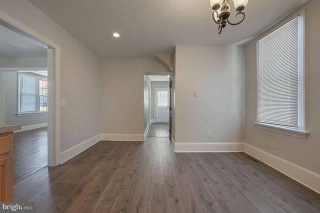 107 W HIGH ST, Felton, DE 19943