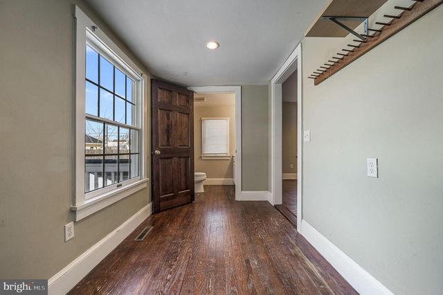 107 W HIGH ST, Felton, DE 19943