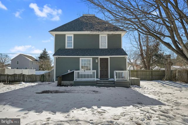 107 W HIGH ST, Felton, DE 19943