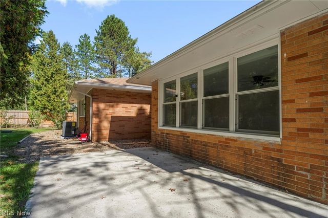 3790 Stoney Ridge Road, Avon, OH 44011