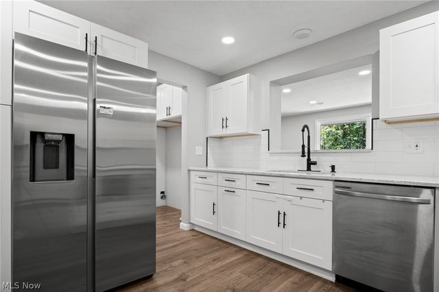 3790 Stoney Ridge Road, Avon, OH 44011