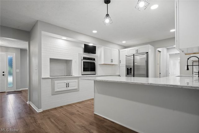 3790 Stoney Ridge Road, Avon, OH 44011