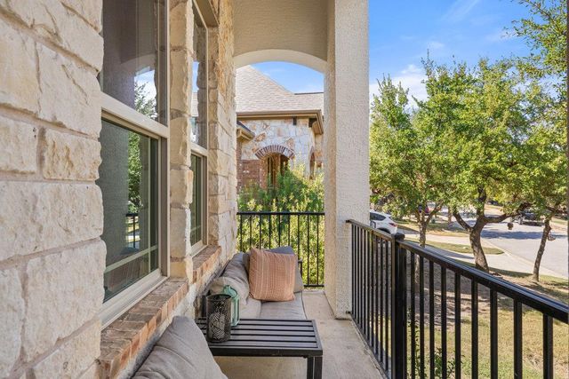 5433 Texas Bluebell DR, Spicewood, TX 78669