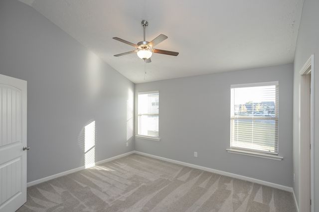 1030 Leadville Dr, Smyrna, TN 37167