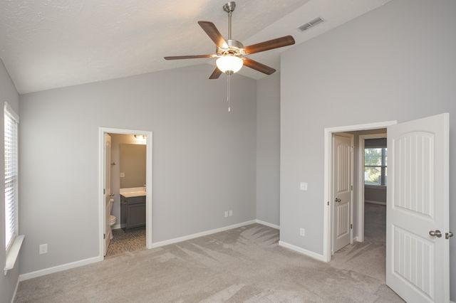 1030 Leadville Dr, Smyrna, TN 37167