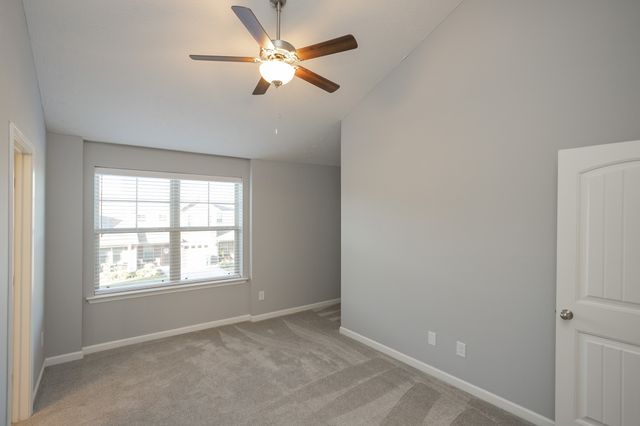 1030 Leadville Dr, Smyrna, TN 37167