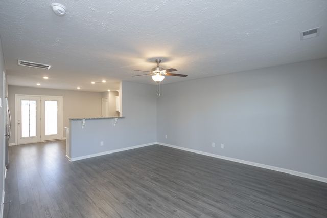 1030 Leadville Dr, Smyrna, TN 37167
