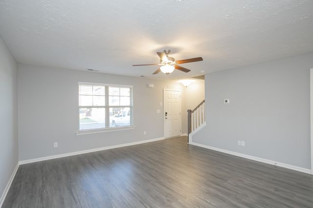 1030 Leadville Dr, Smyrna, TN 37167