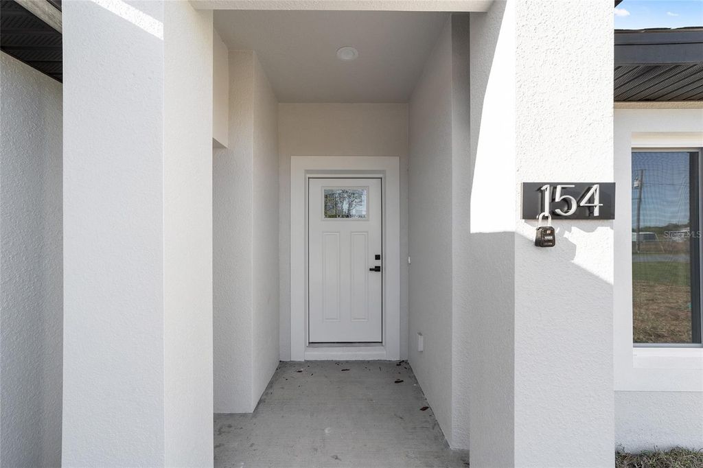 Image 4 of property listing at 154 JUNIPER RUN, Ocala, FL 34480