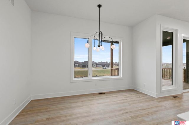 443 Deep Water Drive, Lincoln, NE 68527