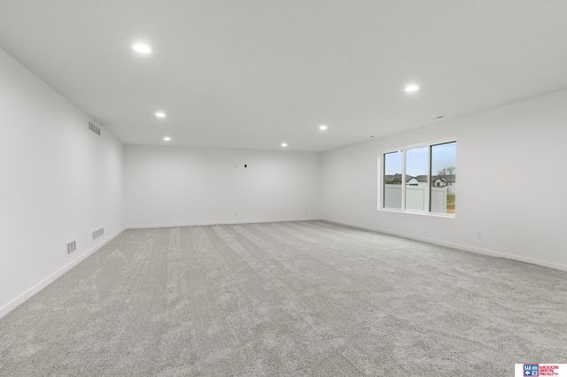 443 Deep Water Drive, Lincoln, NE 68527