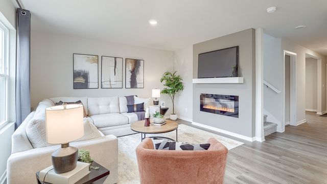 1207 NE Deerfield Drive, Ankeny, IA 50021