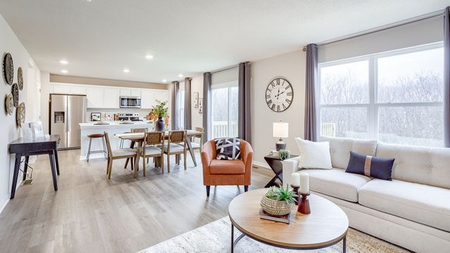 1207 NE Deerfield Drive, Ankeny, IA 50021