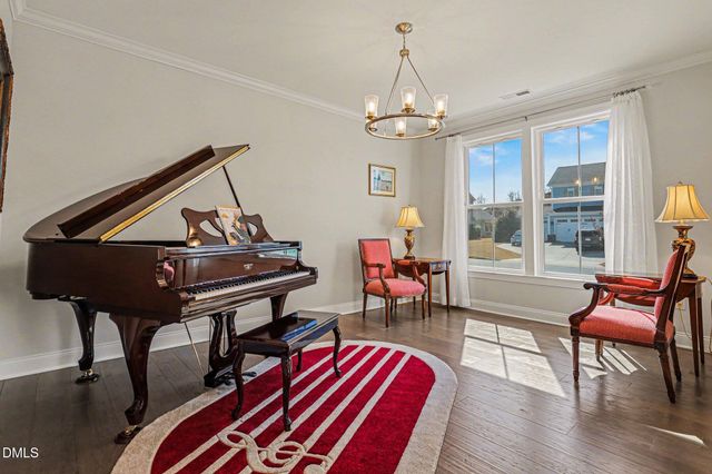 543 Glenville Lake Drive, Fuquay Varina, NC 27526