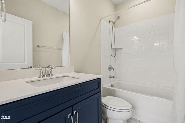 543 Glenville Lake Drive, Fuquay Varina, NC 27526