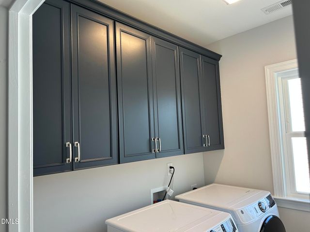 543 Glenville Lake Drive, Fuquay Varina, NC 27526