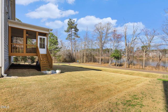 543 Glenville Lake Drive, Fuquay Varina, NC 27526