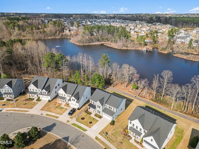 543 Glenville Lake Drive, Fuquay Varina, NC 27526