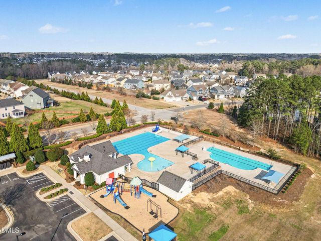 543 Glenville Lake Drive, Fuquay Varina, NC 27526